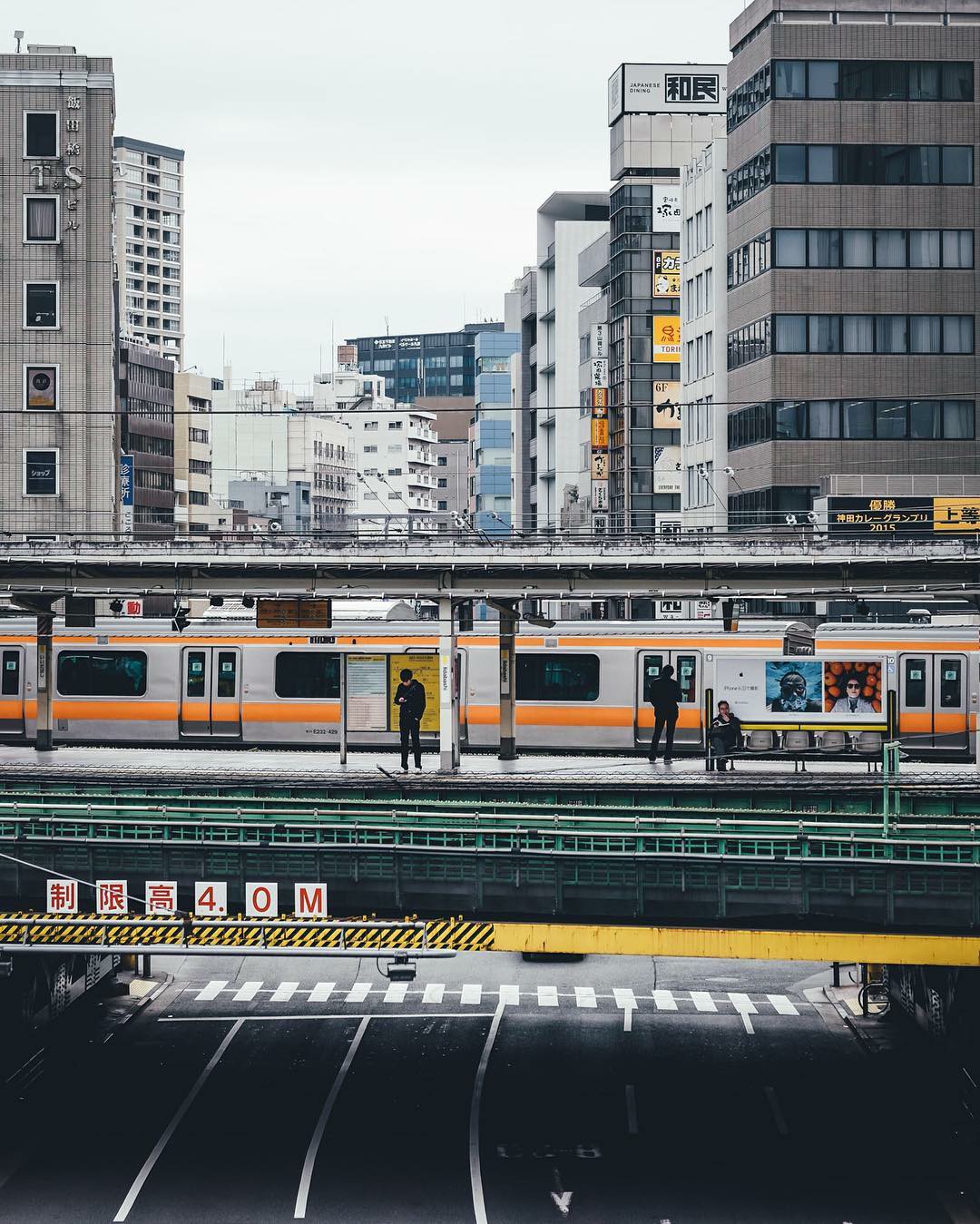 四个字的歌曲 个字黄旭撰写RAP歌词