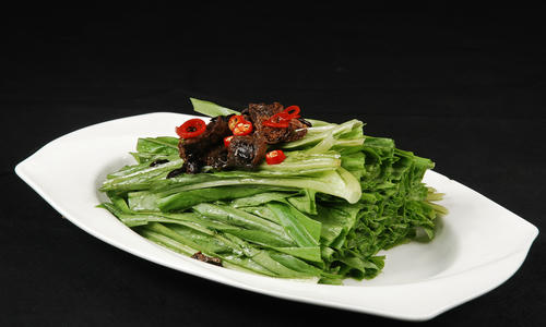 菜花变紫是怎么回事 回事表面是菜花白色的